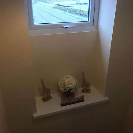 Helens House Derry City Centre Remarkable 3-Bed Buitenkant foto