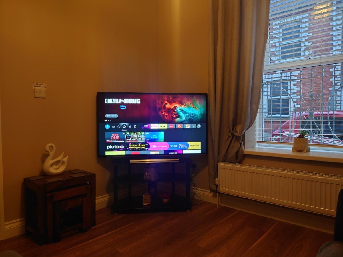 Helens House Centre Remarkable 3-bed